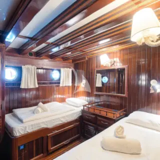 THALASSA - Image 19