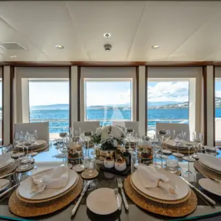 Formal Dining