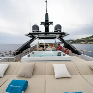 Sun deck