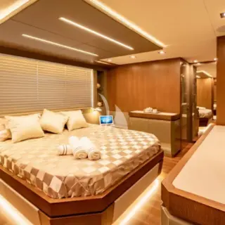 Guest cabin