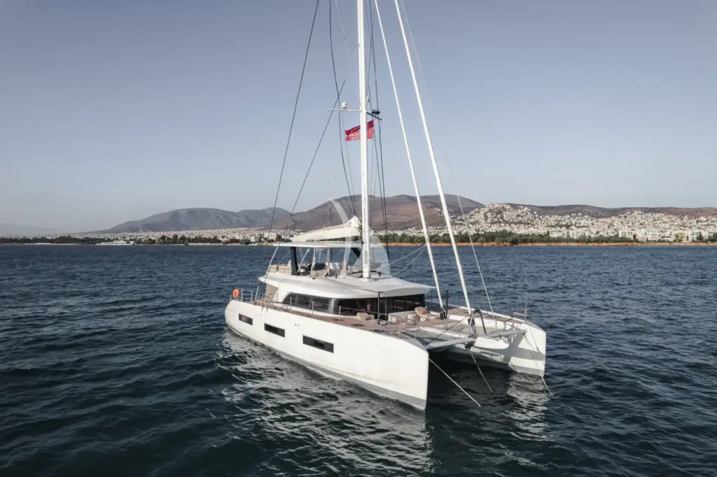 WHITE CAPS - Image 3