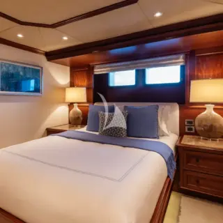 Queen Port Aft Guest Stateroom