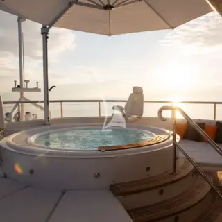 Sun Deck Jacuzzi forward