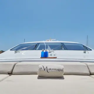 LE MAGNIFIQUE - Image 6