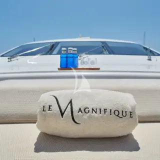 LE MAGNIFIQUE - Image 9