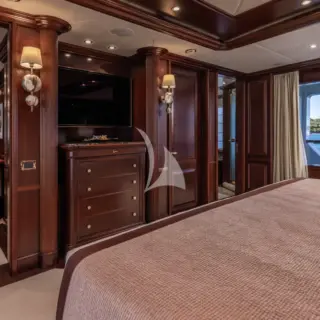 Master suite