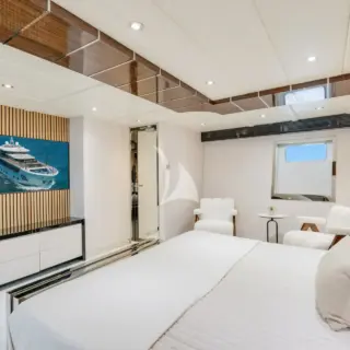 LOWER STATEROOM 2