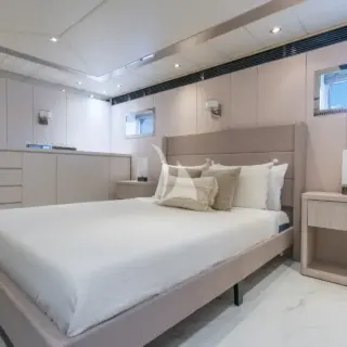 LOWER STATEROOM 2