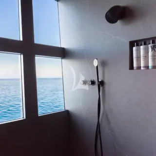 Funky Choice - Master Cabin