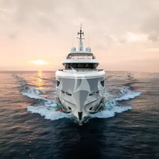 Bow underway