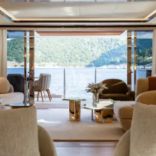 Upper deck saloon
