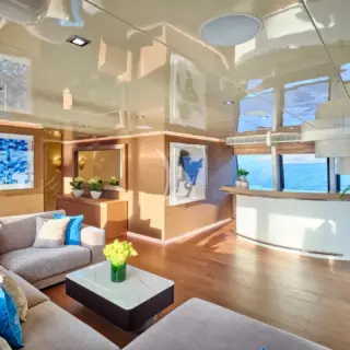 Upper Deck Salon