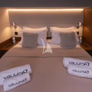 Double cabin