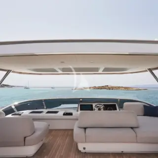 Flybridge other view