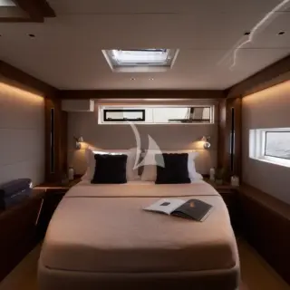 Double cabin