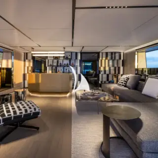Upper deck lounge area