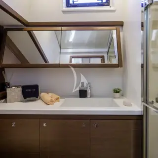 ELVIRA 52 - Image 20