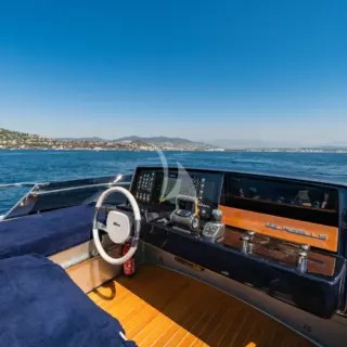 Flybridge