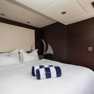 Guest double cabin