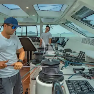 Helm station