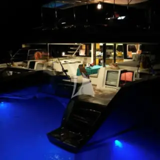REVE2MER - at anchor