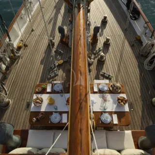 Black Swan - deck dining setup