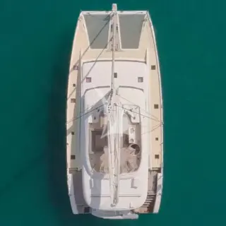 HOUBARA - at anchor