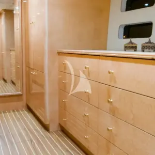 HOUBARA - interior