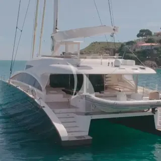 HOUBARA - at anchor