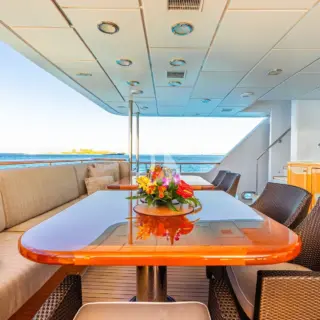 Main Deck Dining