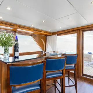 Main Salon Bar