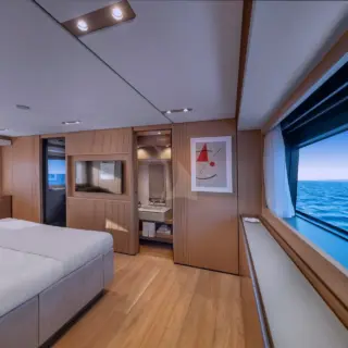 master cabin