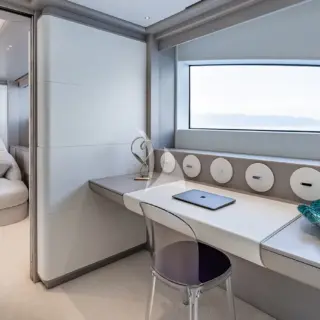 Primary Stateroom - Office
