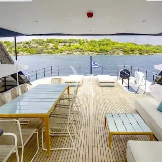 Flybridge