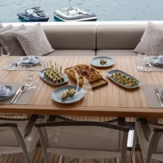 Sample food