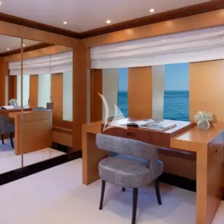 MAIN DECK MASTER SUITE