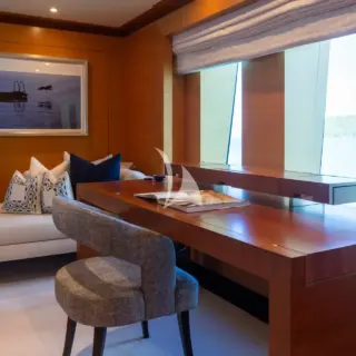 MAIN DECK MASTER SUITE