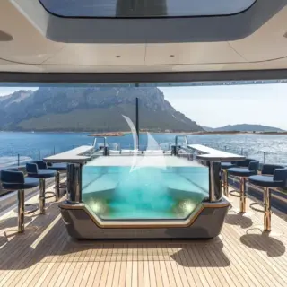Sun deck jacuzzi