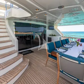 Main aft deck