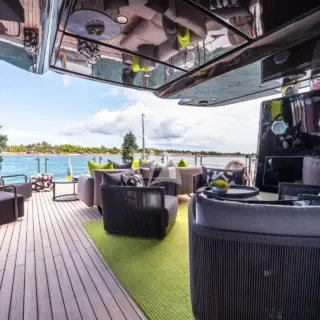 Flybridge Seating