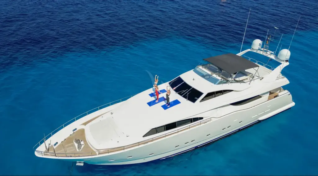 YOLO TOO -  at anchor