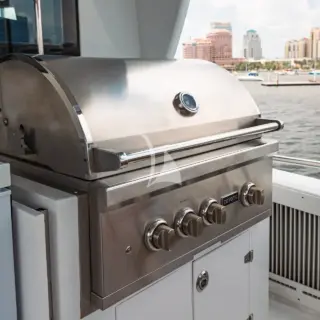 GRILL BRIDGE DECK AFT
