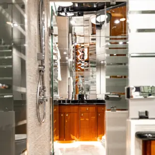 MASTER ENSUITE
