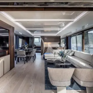 Main Deck - Salon