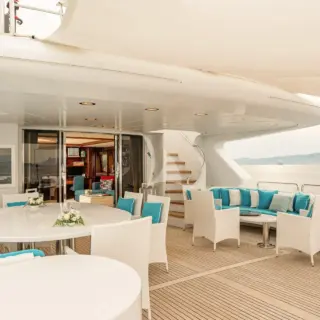 Upper deck aft