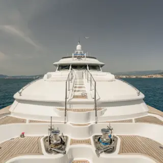 Bow area with sunpads