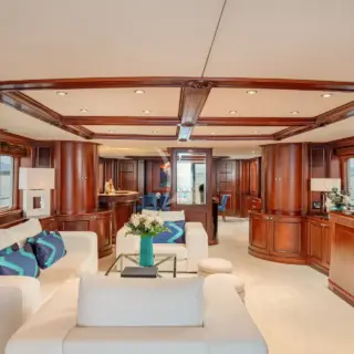 Main deck salon