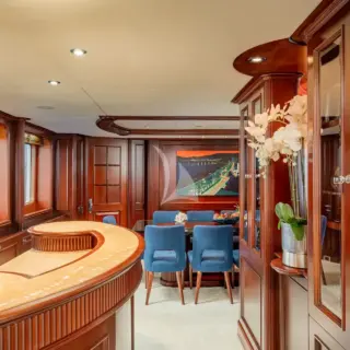 Main deck bar