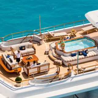 Sun deck aft - Aerial view