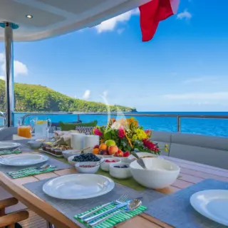 MAIN DECK AFT
